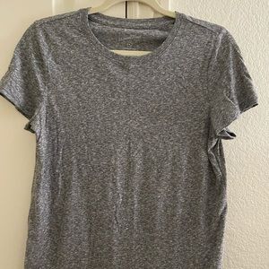 gray t-shirt